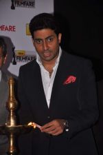 Abhishek Bachchan at Filmfare press conference in J W Marriott on 10th Jan 2012 (14).JPG